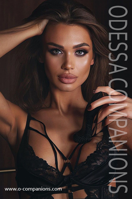 ARINA, 20 YEARS
www.o-companions.com