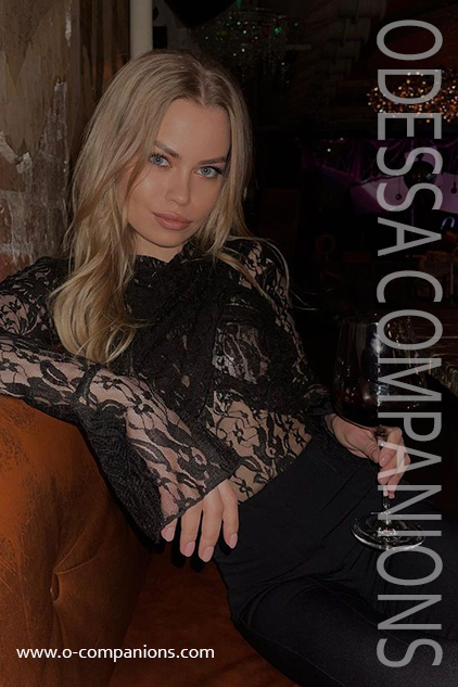 paula, 21 Years
www.o-companions.com